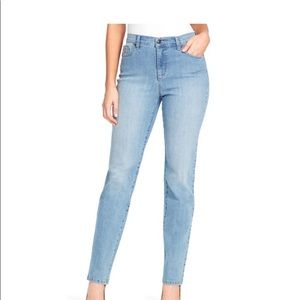Gloria Vanderbilt Womens high waisted jeans